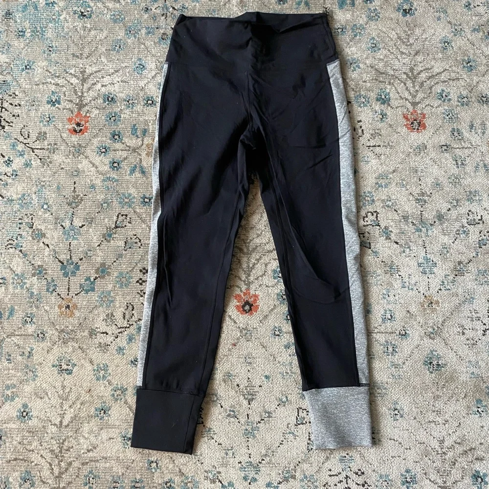 Vuori Origin leggings - Picture 2 of 4